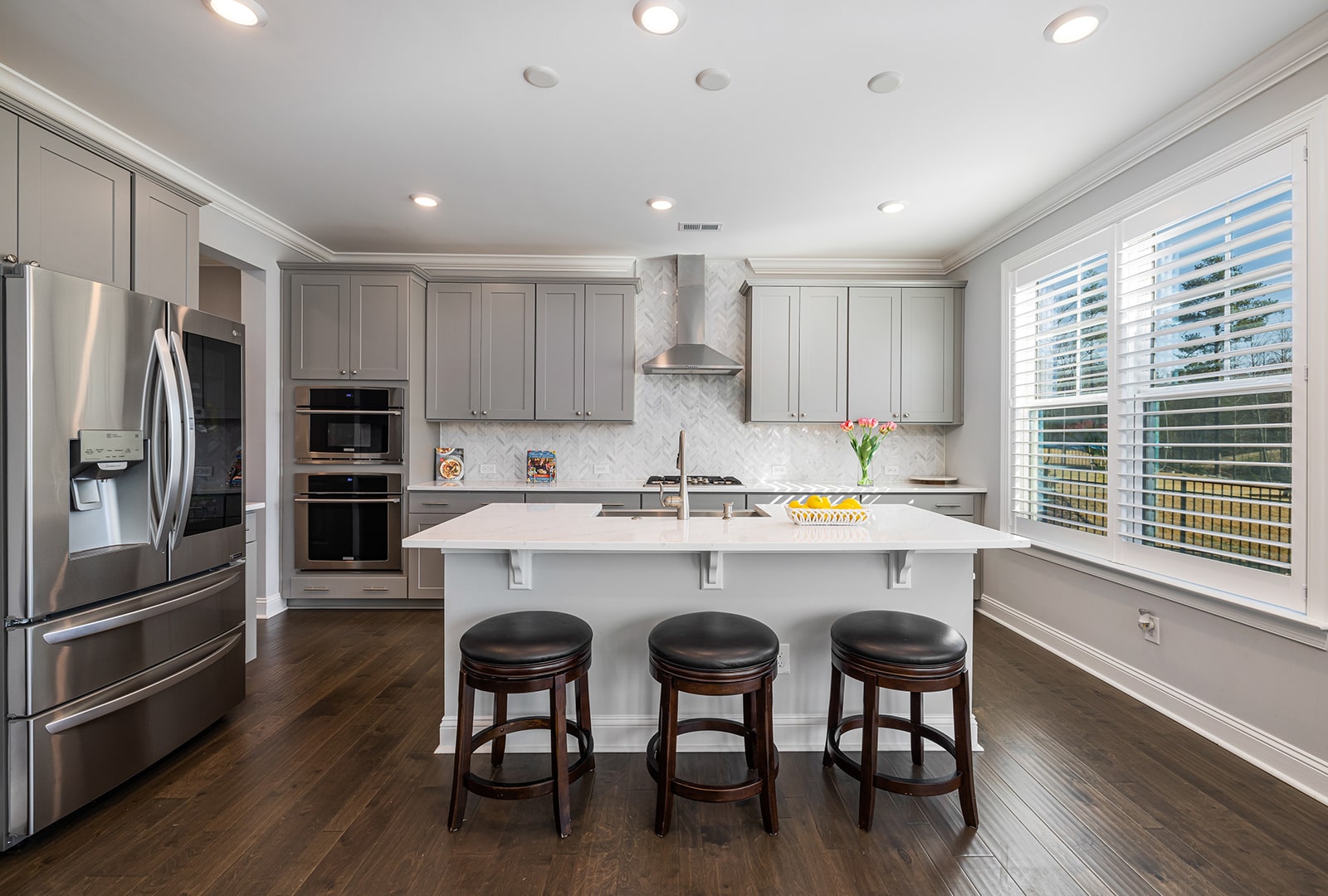 6 Kitchen Design Tips for a Large Family Shepel Homes